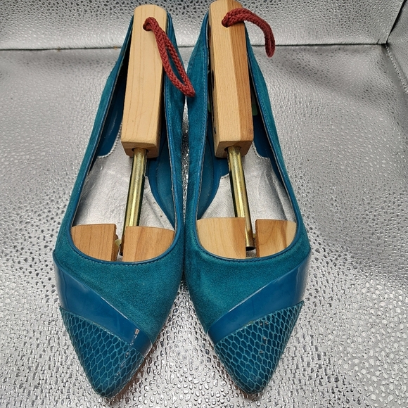 White House Black Market Bluish Green Flats Women's Size 6 - Picture 6 of 8